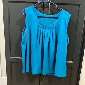 Women’s sleeveless top